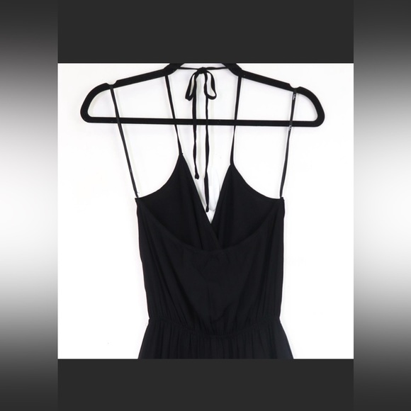 Lulu’s Black Halter Learning To Fly Jumpsuit sz XS EUC Sexy - Picture 5 of 8